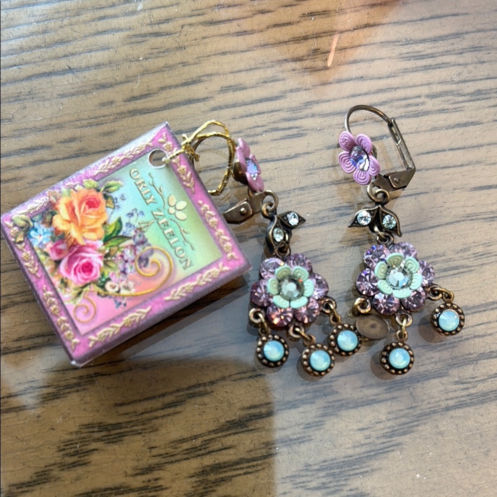 Italian Floral Drop Earrings - Picture 2 of 3